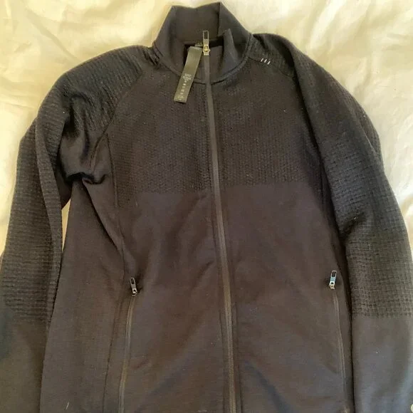 Lululemon Men's Black Zip Sweater - Mock turtleneck - Medium - Picture 1 of 7